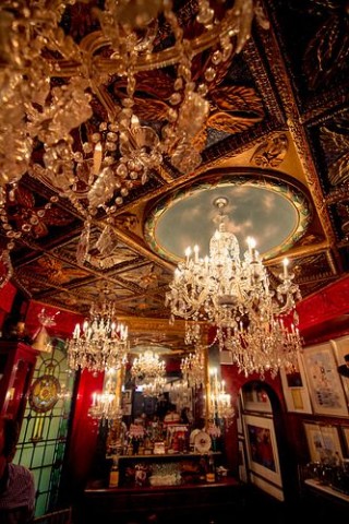 Club Exclusive Balroom
